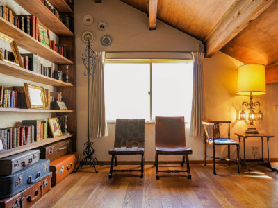 東南向の窓(完全遮光も可能)