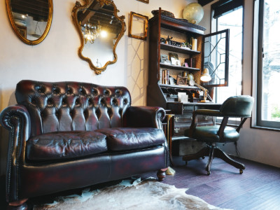 モデル撮影やインタビュー撮影、PV撮影や商品撮影など、数多くのシチュエーションにご利用いただけます